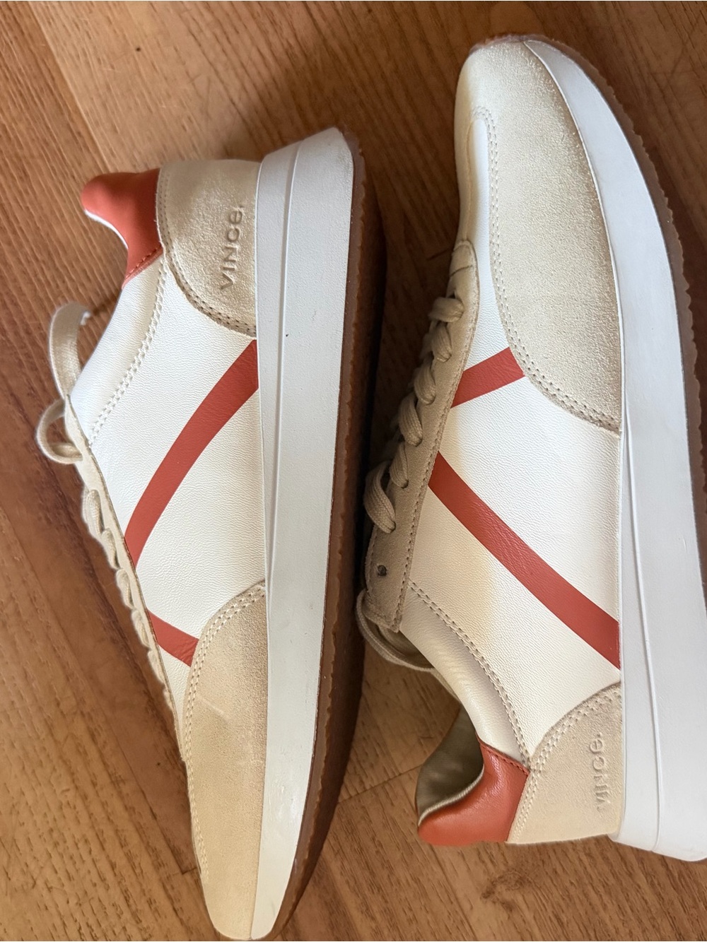 Vince Low-Top Sneakers in Cream and Rust size 7.5 Womens